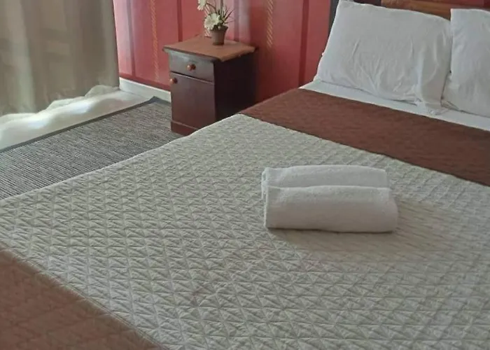 Apartment Azure C7 Balcony, Wifi, Near Mall Airport